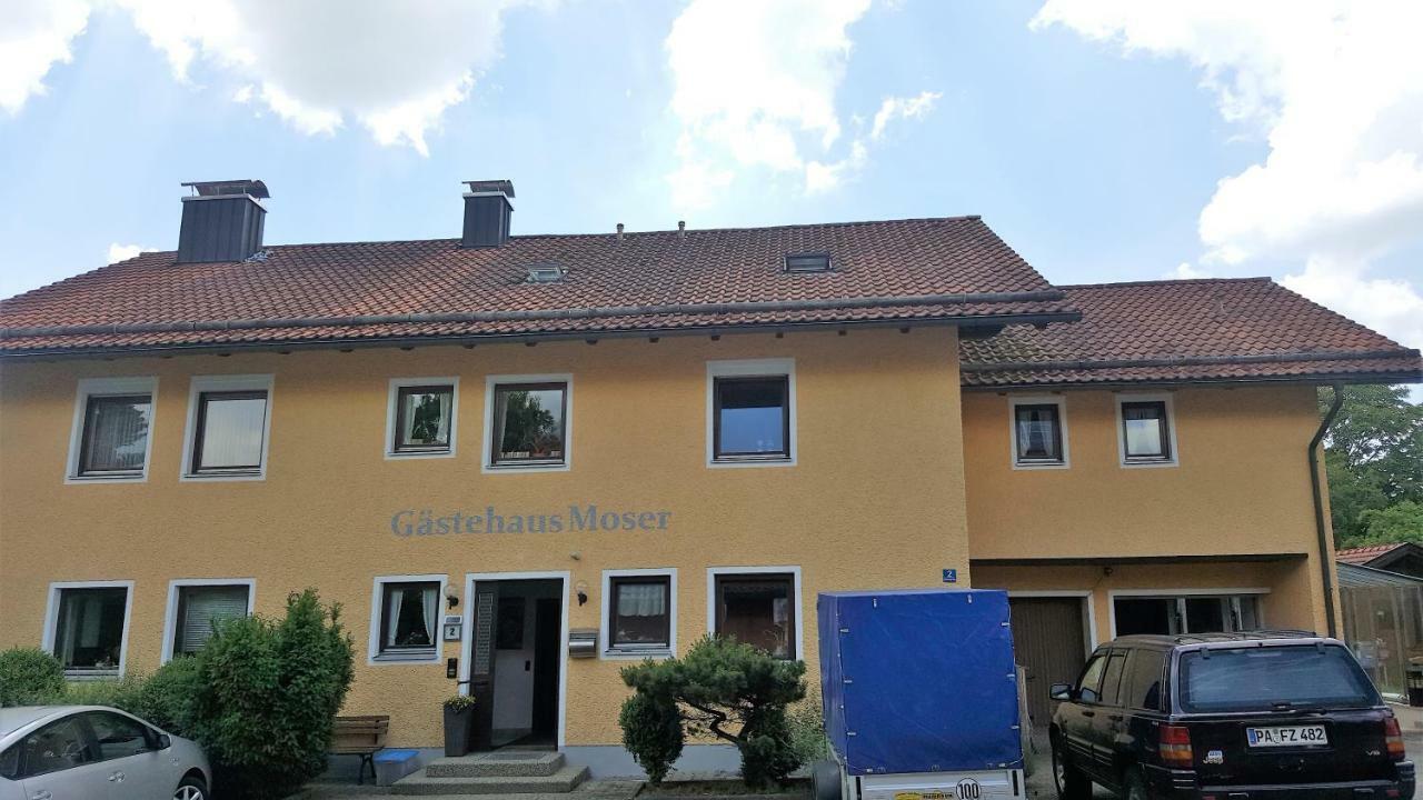 Gastehaus Moser Hotel Untergriesbach Buitenkant foto